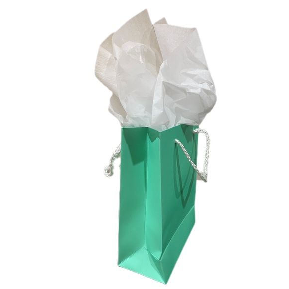 💖NWT💖 Boho Drop Earrings With Small Gift Bag - Picture 4 of 5